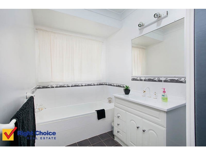 3 Roycroft Avenue, Mount Warrigal NSW 2528