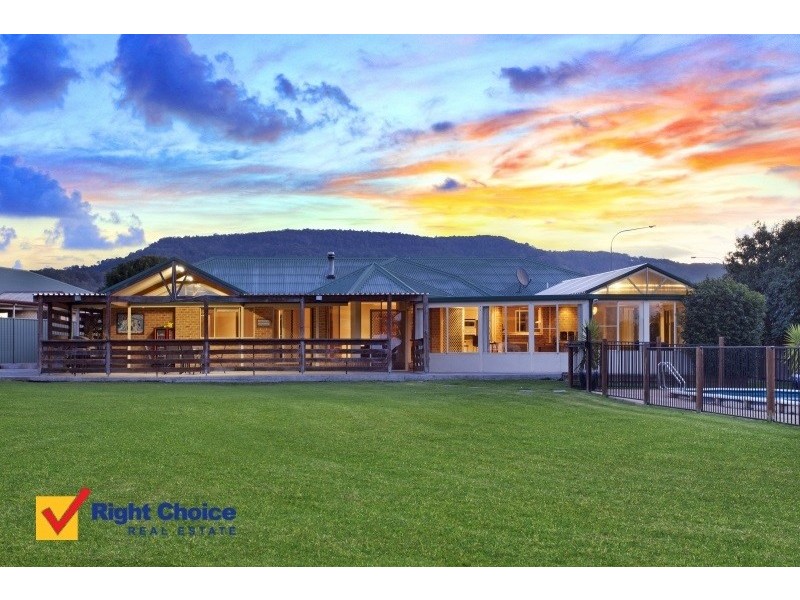 14 Avon Close, Albion Park NSW 2527