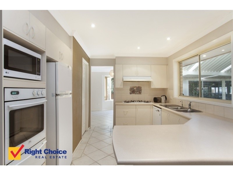 14 Avon Close, Albion Park NSW 2527