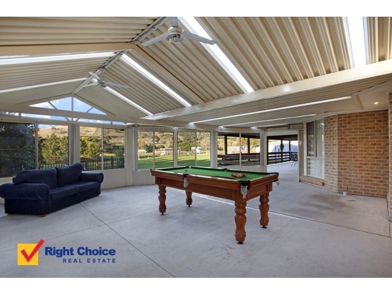 14 Avon Close, Albion Park NSW 2527