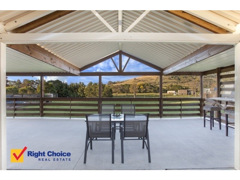 14 Avon Close, Albion Park NSW 2527