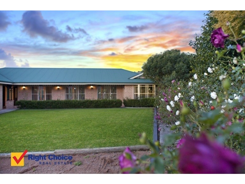 14 Avon Close, Albion Park NSW 2527