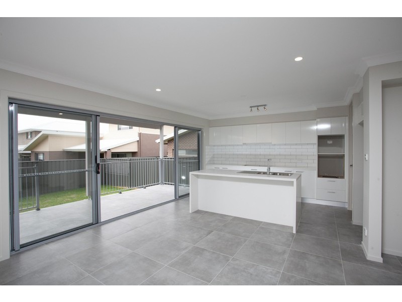 28 Dillon Road, Flinders NSW 2529