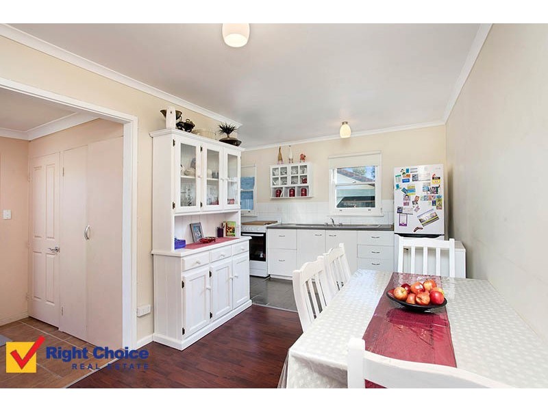 15 Calderwood Road, Albion Park NSW 2527