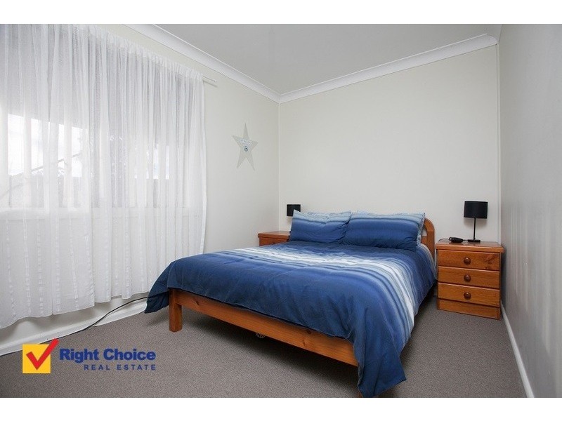 4 Elouera Street, Lake Illawarra NSW 2528