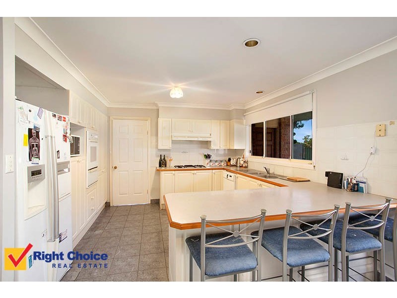 8 Supply Court, Albion Park NSW 2527