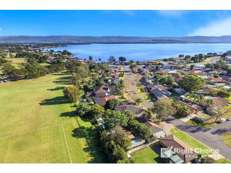 16 Allinga Drive, Oak Flats NSW 2529