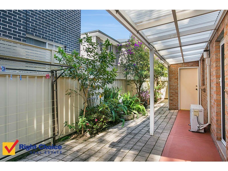 2/50 Bateman Avenue, Albion Park Rail NSW 2527