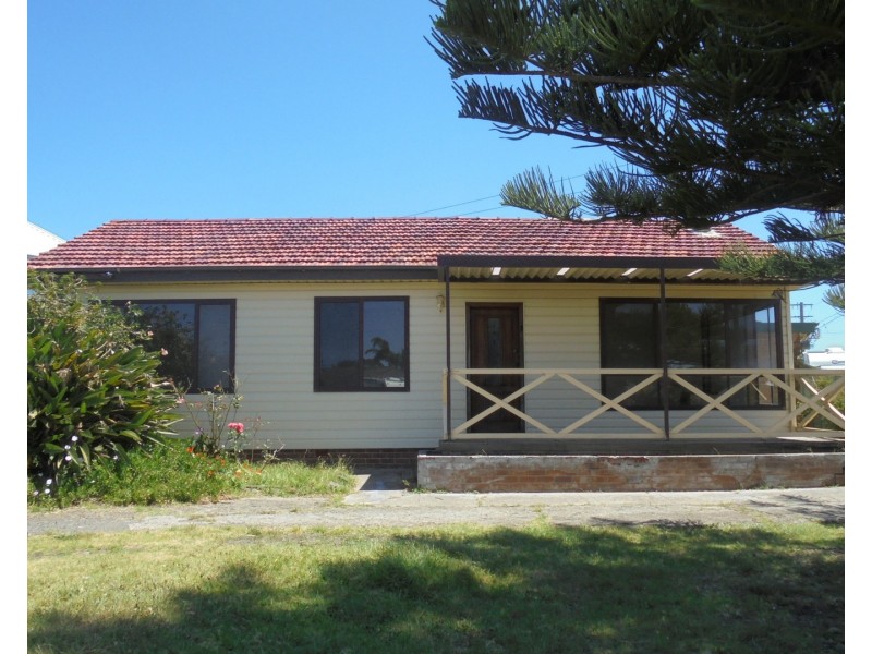 27 Stephanie Avenue, Warilla NSW 2528