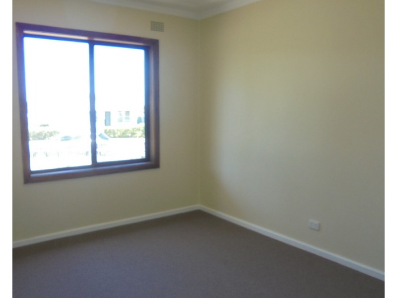 27 Stephanie Avenue, Warilla NSW 2528