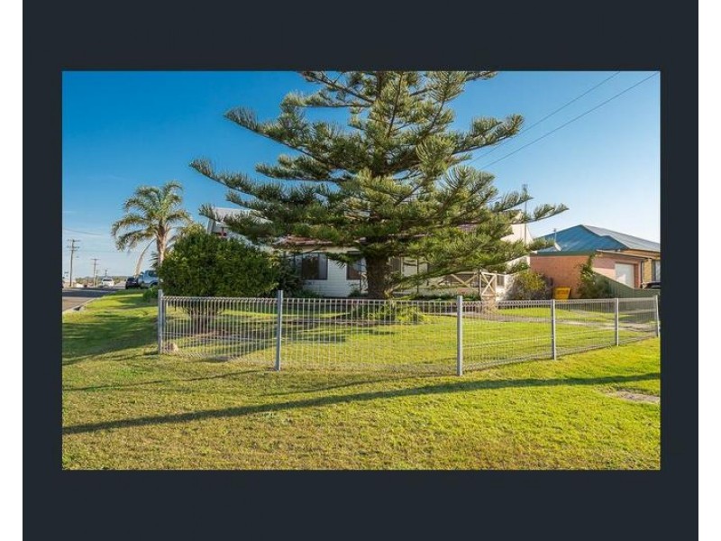 27 Stephanie Avenue, Warilla NSW 2528