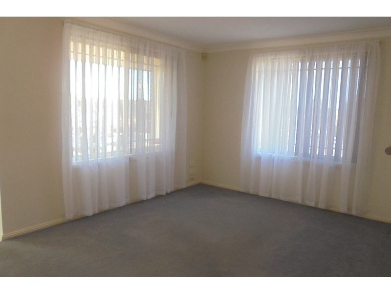 1/45 Tuggerah Circuit, Flinders NSW 2529