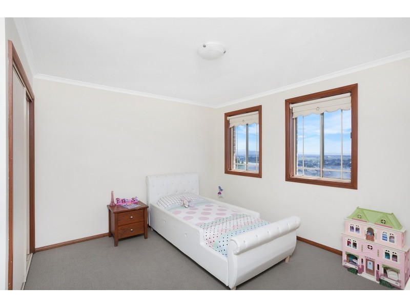 18 Abercrombie Crescent, Albion Park NSW 2527