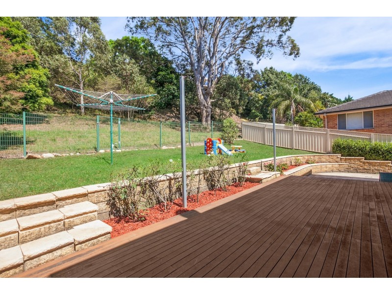 18 Abercrombie Crescent, Albion Park NSW 2527