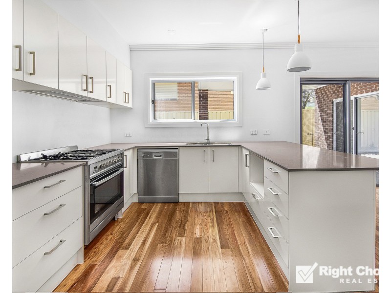 10 Strickland Avenue, Mount Warrigal NSW 2528