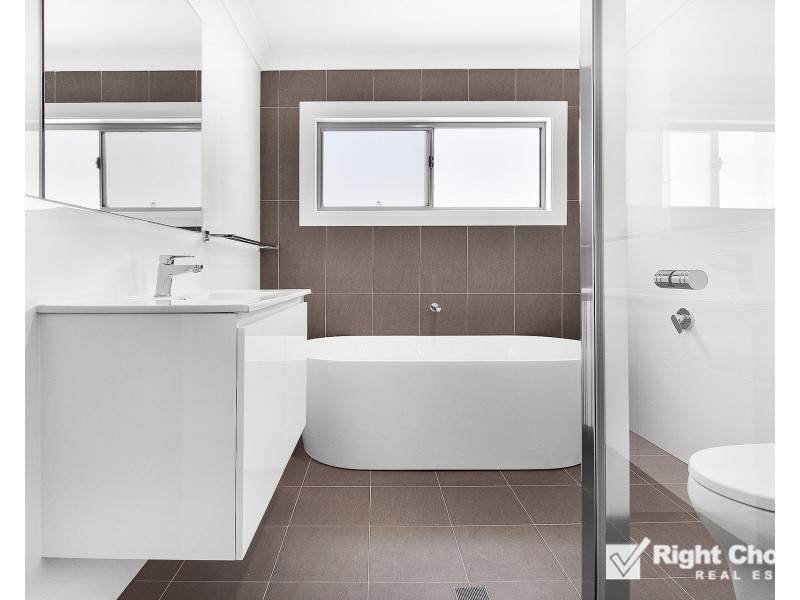 10 Strickland Avenue, Mount Warrigal NSW 2528