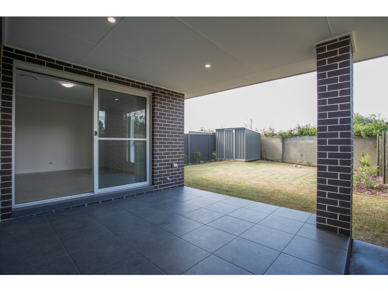 27b Wollingurry Street, Haywards Bay NSW 2530