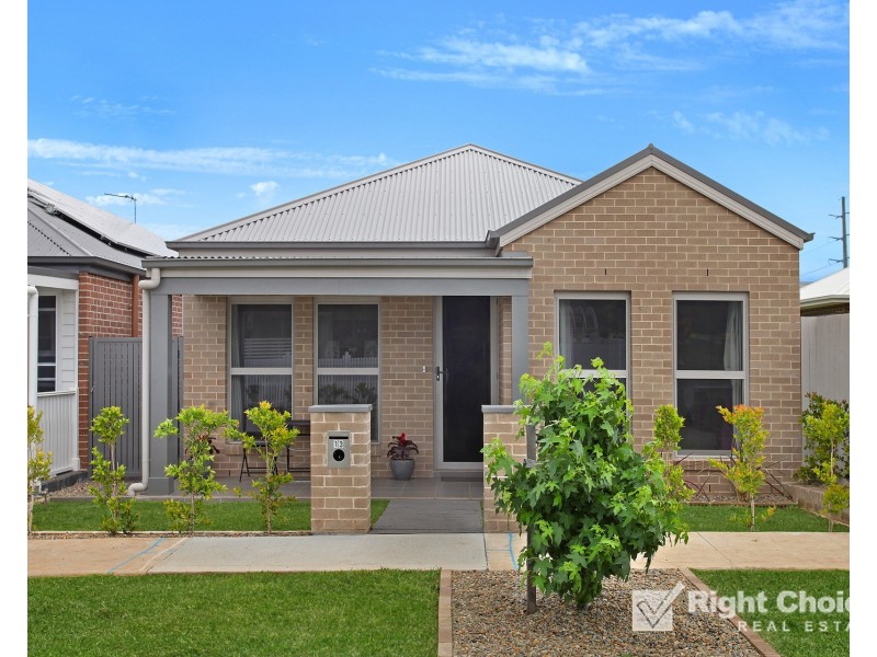 13 Pambula Street, Tullimbar NSW 2527