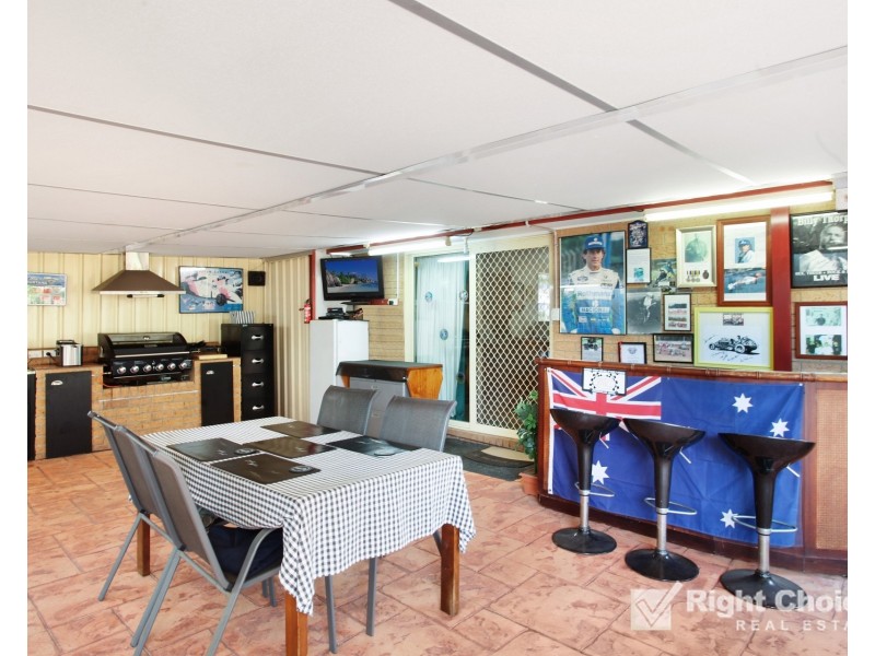 5 Raftery Street, Albion Park NSW 2527