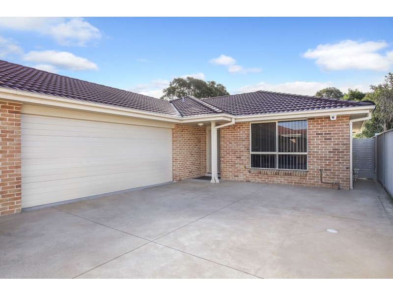 2/26 Wentworth Street, Oak Flats NSW 2529
