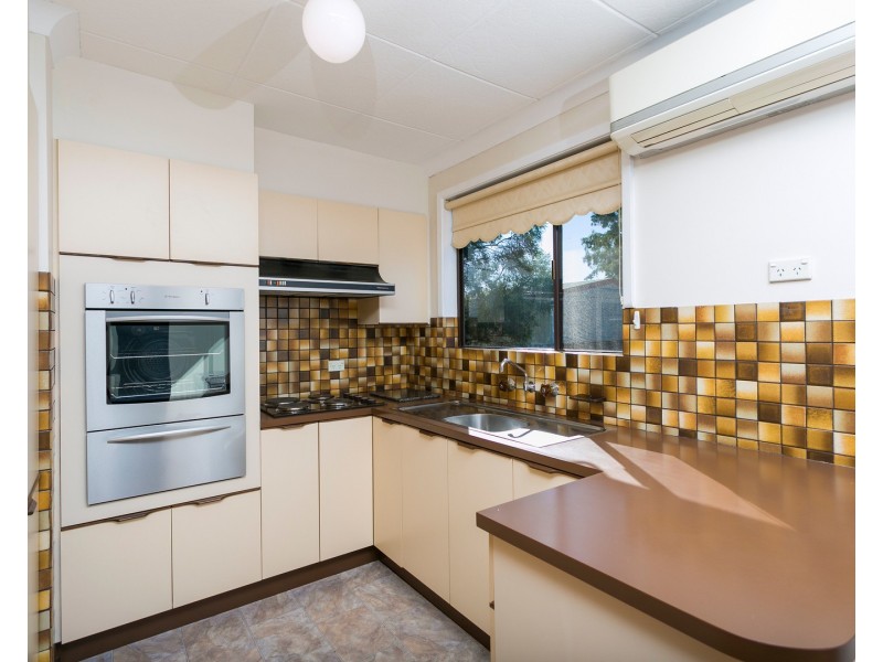 61 Poplar Avenue, Albion Park Rail NSW 2527