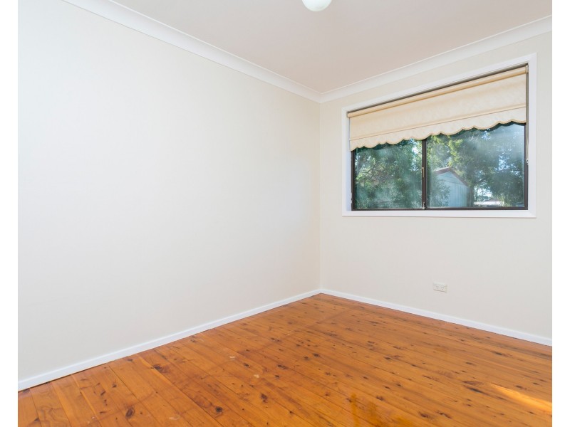 61 Poplar Avenue, Albion Park Rail NSW 2527
