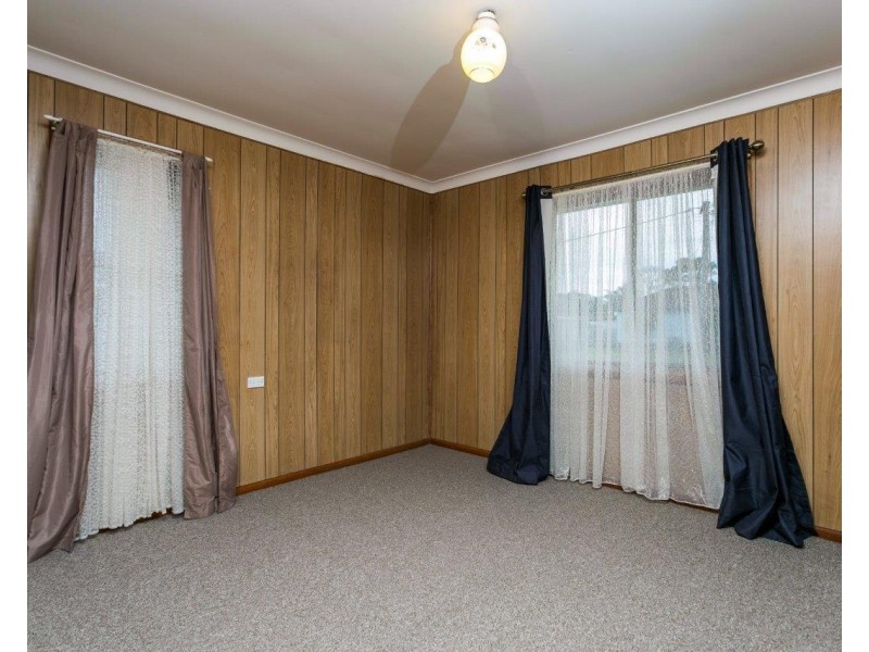 6 O’Neill Street, Warilla NSW 2528