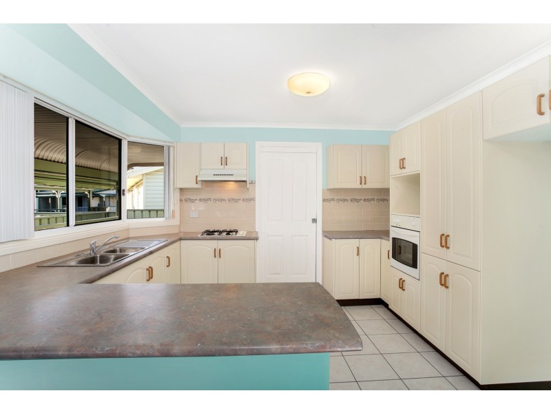 107 Willow Tree Avenue, Kanahooka NSW 2530