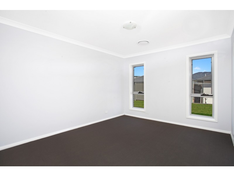 14 Violet Boulevard, Calderwood NSW 2527