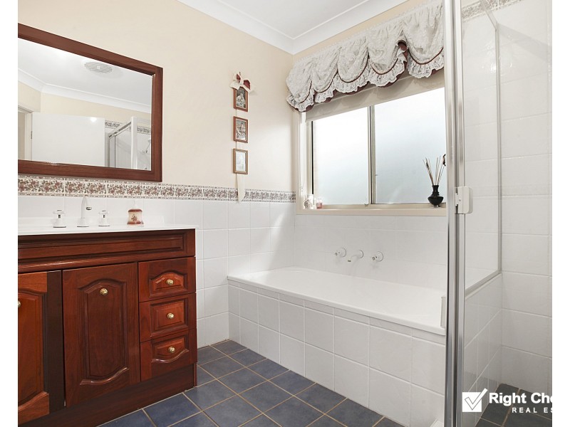 4 Dalrymple Street, Albion Park NSW 2527