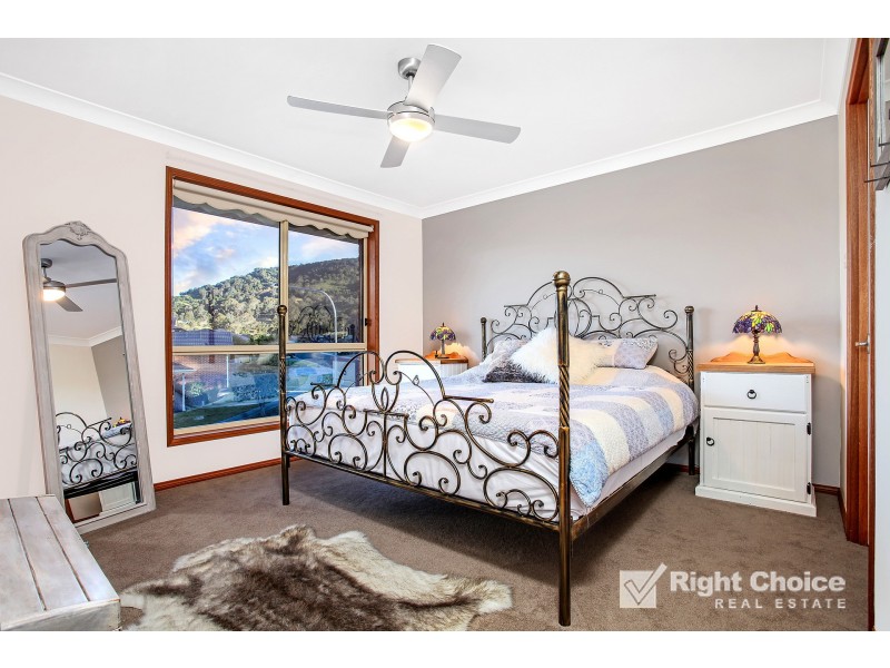14 Campaspe Circuit, Albion Park NSW 2527