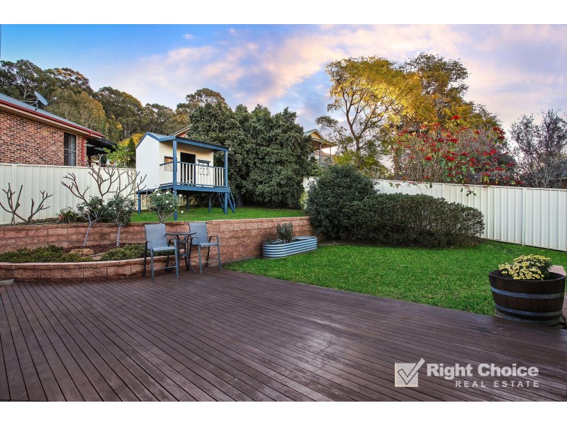 14 Campaspe Circuit, Albion Park NSW 2527
