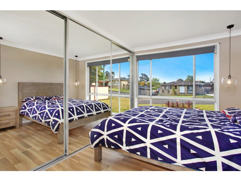 48 Polock Crescent, Albion Park NSW 2527