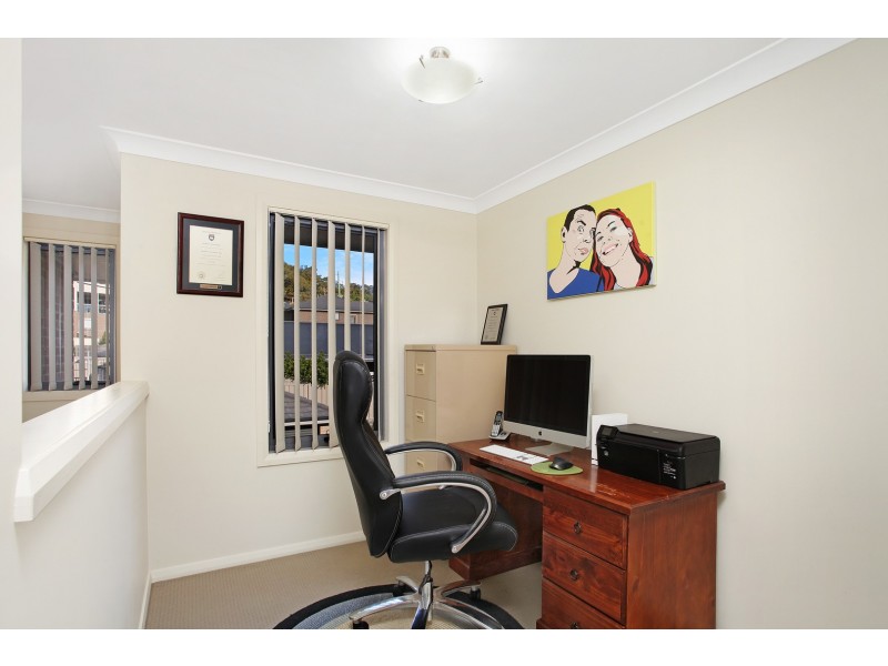 2/121 Daintree Drive, Albion Park NSW 2527