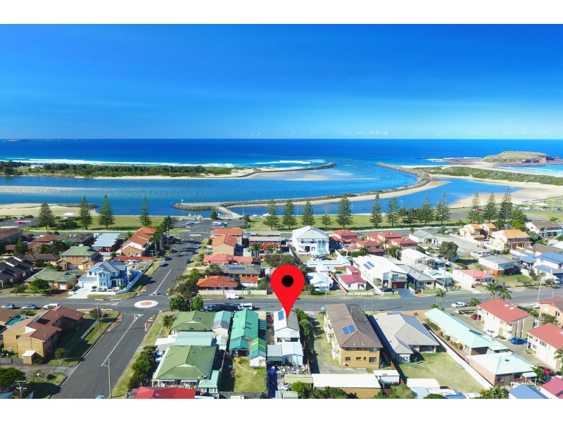 39 Pur Pur Avenue, Lake Illawarra NSW 2528