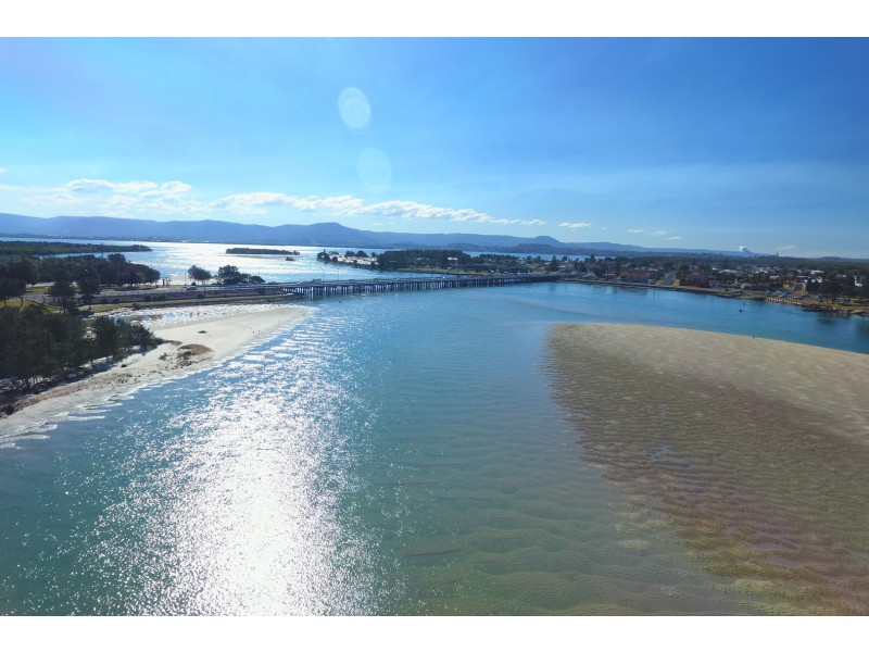 39 Pur Pur Avenue, Lake Illawarra NSW 2528