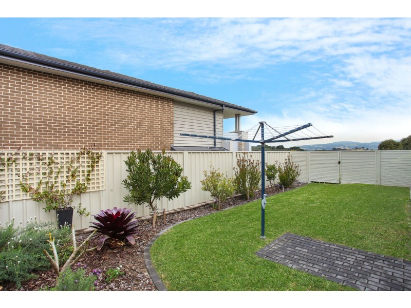 17 Augusta Parkway, Shell Cove NSW 2529