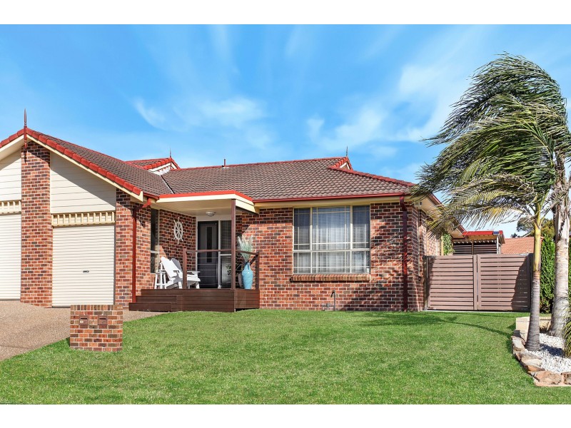 2/7 Jindabyne Road, Flinders NSW 2529