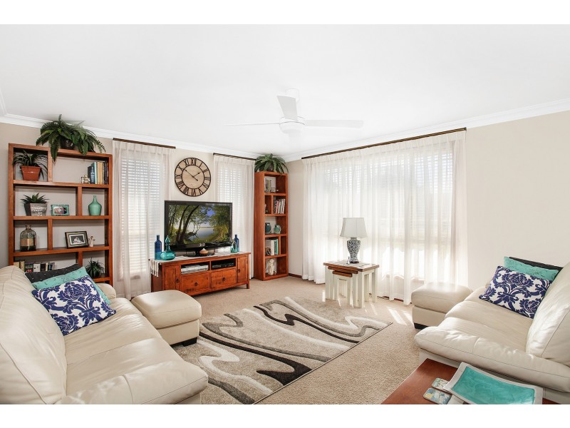 2/7 Jindabyne Road, Flinders NSW 2529