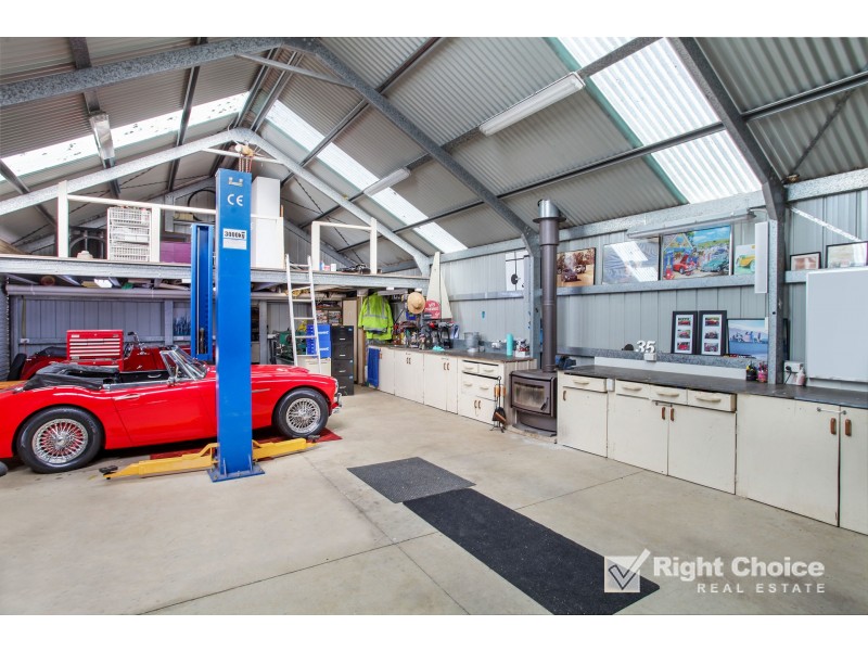 35 May Street, Robertson NSW 2577