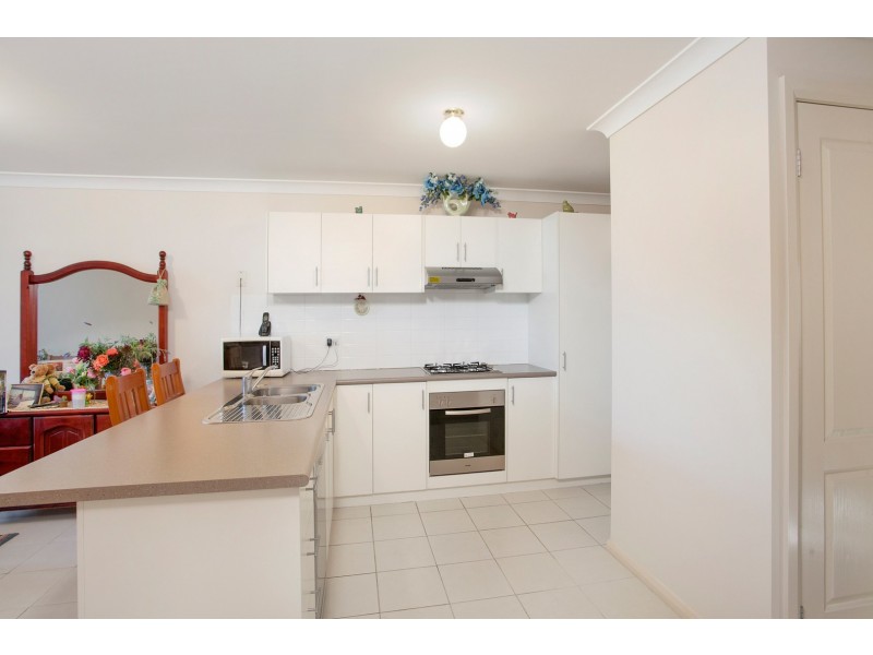 16 Mountainview Mews, Albion Park NSW 2527