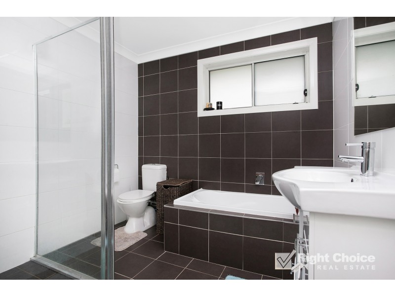 1/81 Reddall Parade, Lake Illawarra NSW 2528