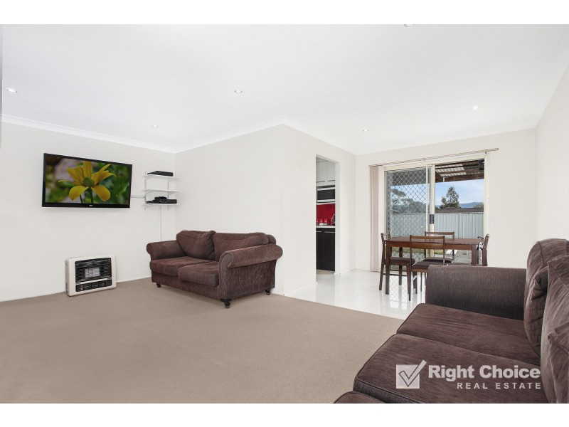 9 Honeysuckle Place, Albion Park Rail NSW 2527