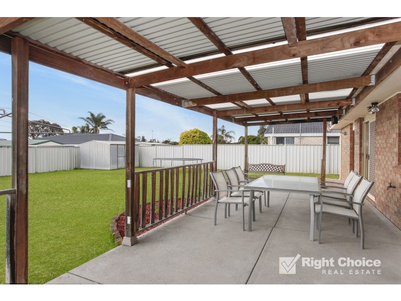 9 Honeysuckle Place, Albion Park Rail NSW 2527