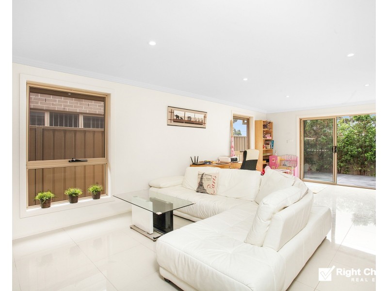 2/5 Banksia Avenue, Albion Park Rail NSW 2527