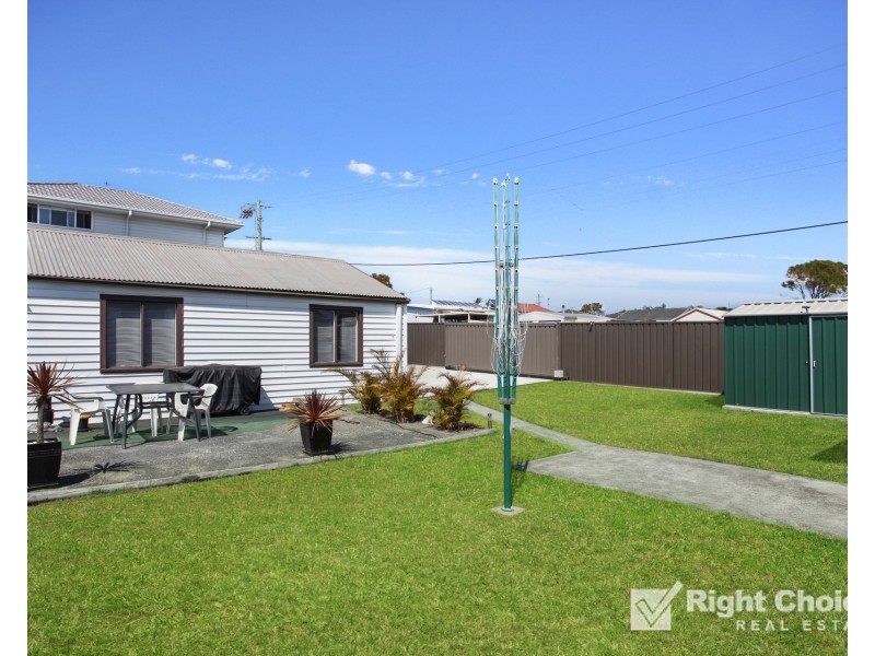 2 Corona Avenue, Lake Illawarra NSW 2528