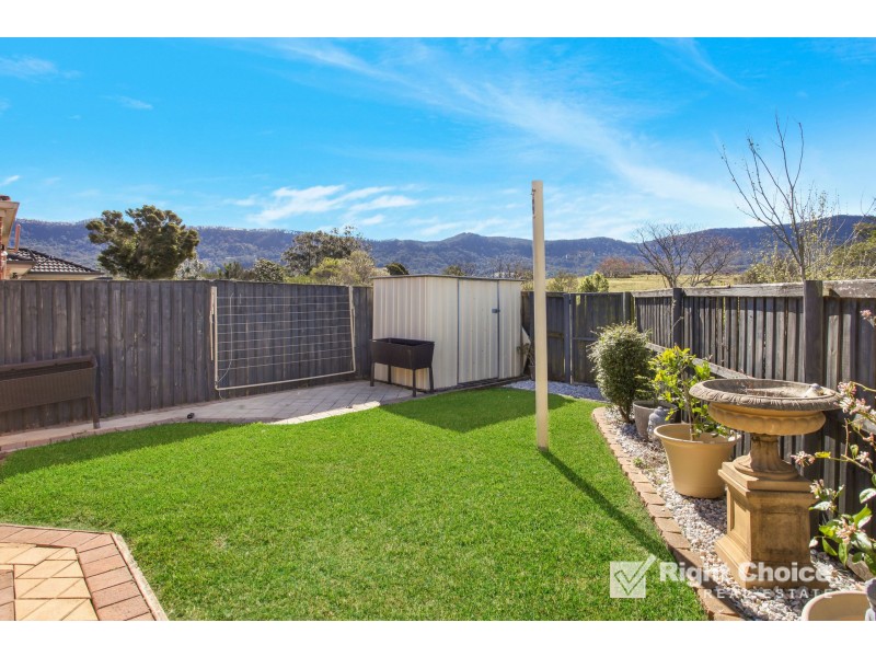 23 Oakwood Place, Horsley NSW 2530