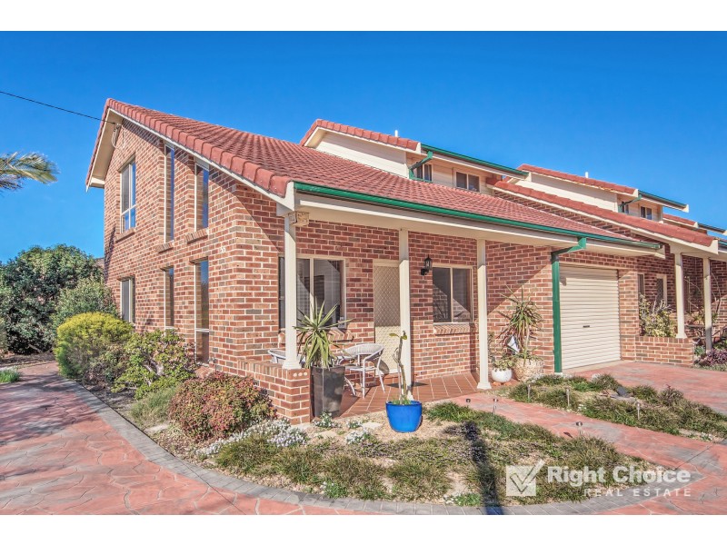 1/55 Pur Pur Avenue, Lake Illawarra NSW 2528