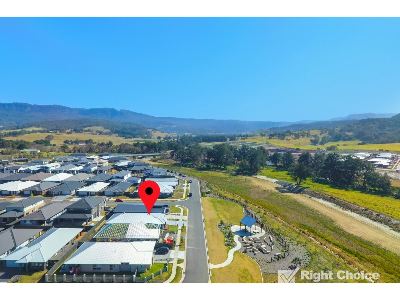 49 Brushgrove Circuit, Calderwood NSW 2527