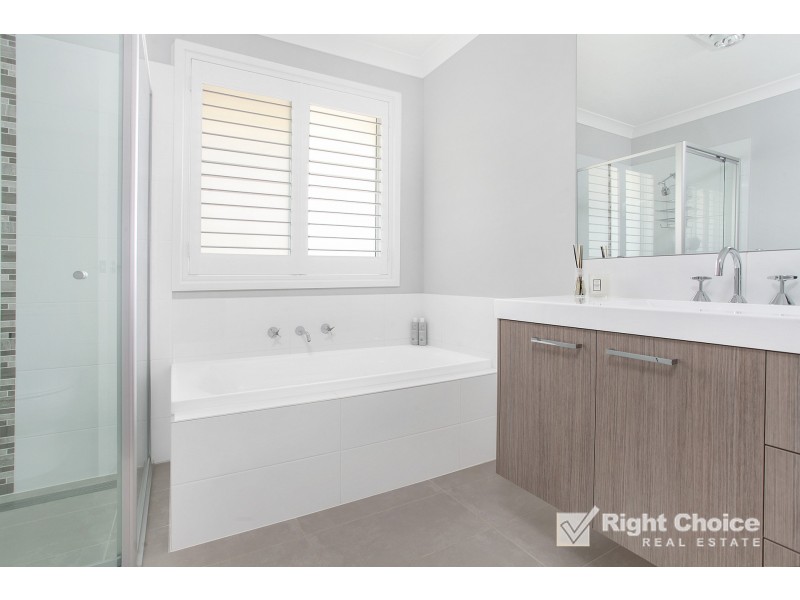 49 Brushgrove Circuit, Calderwood NSW 2527